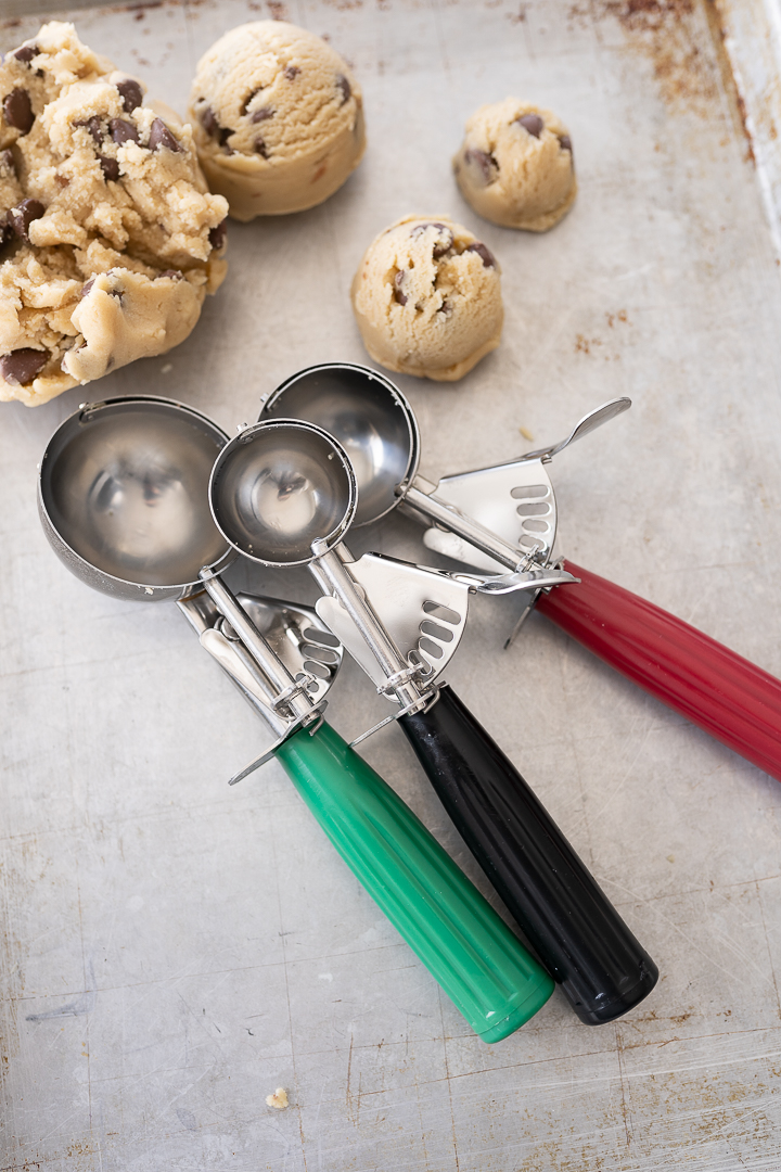 Kitchen must-haves for beginners: cookie scoops. 
