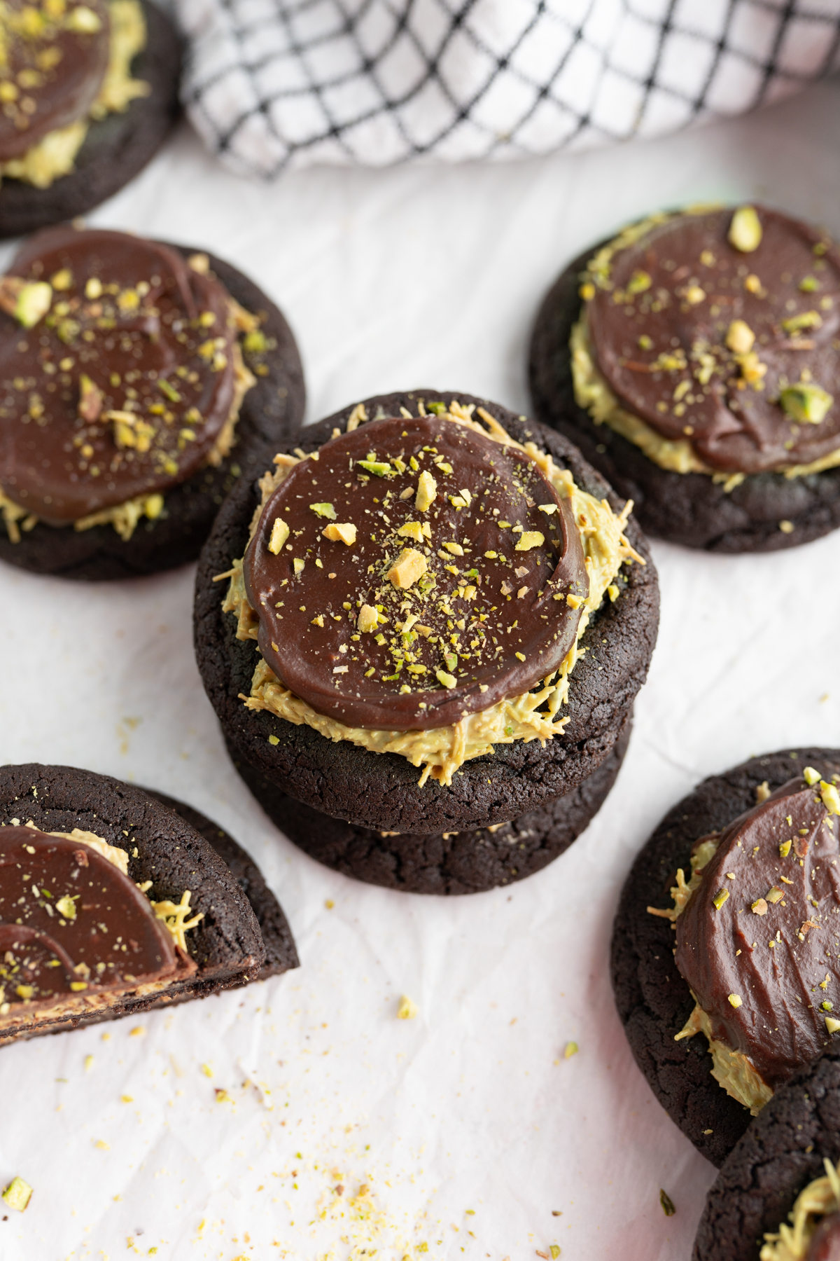 A Dubai chocolate inspired cookie. 